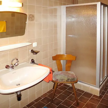 Haus Brunella 230w * 卡普尔
